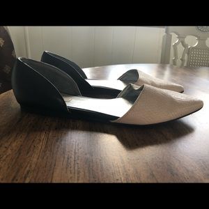 New Simply Vera flats